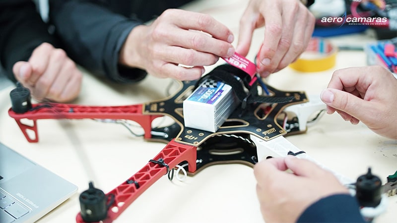T digerir Hierbas Cómo montar un dron paso a paso ¿Quieres ser piloto de drones?